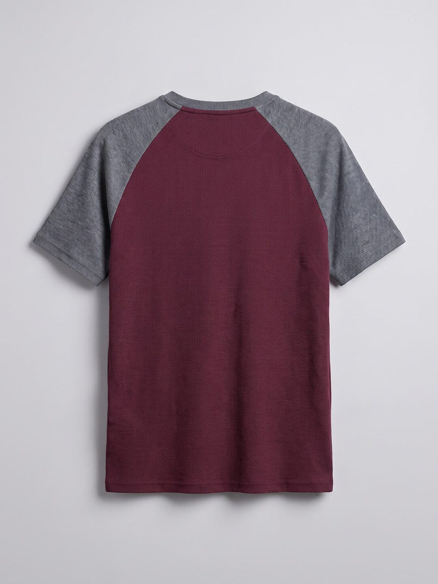 Grey And Maroon Ribbed Raglan Short Sleeve Henley Tshirt T-Shirts Fugazee