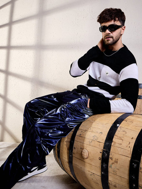 Black And White Damaged Striped Knitted Tshirt T-shirts Fugazee 