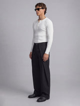 Black Switch-Flip Pleated Trousers Trousers Fugazee 