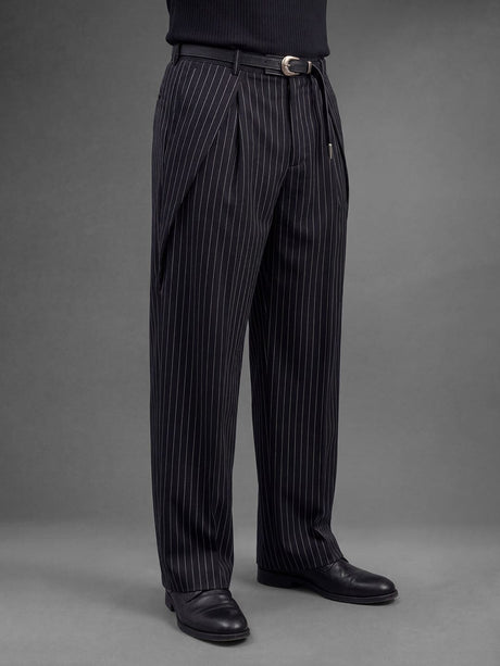 Black striped pleated Korean pants Trousers Fugazee 