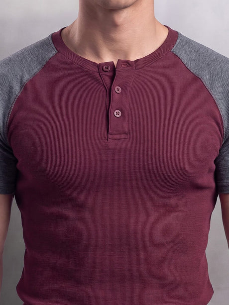Grey And Maroon Ribbed Raglan Short Sleeve Henley Tshirt T-Shirts Fugazee 