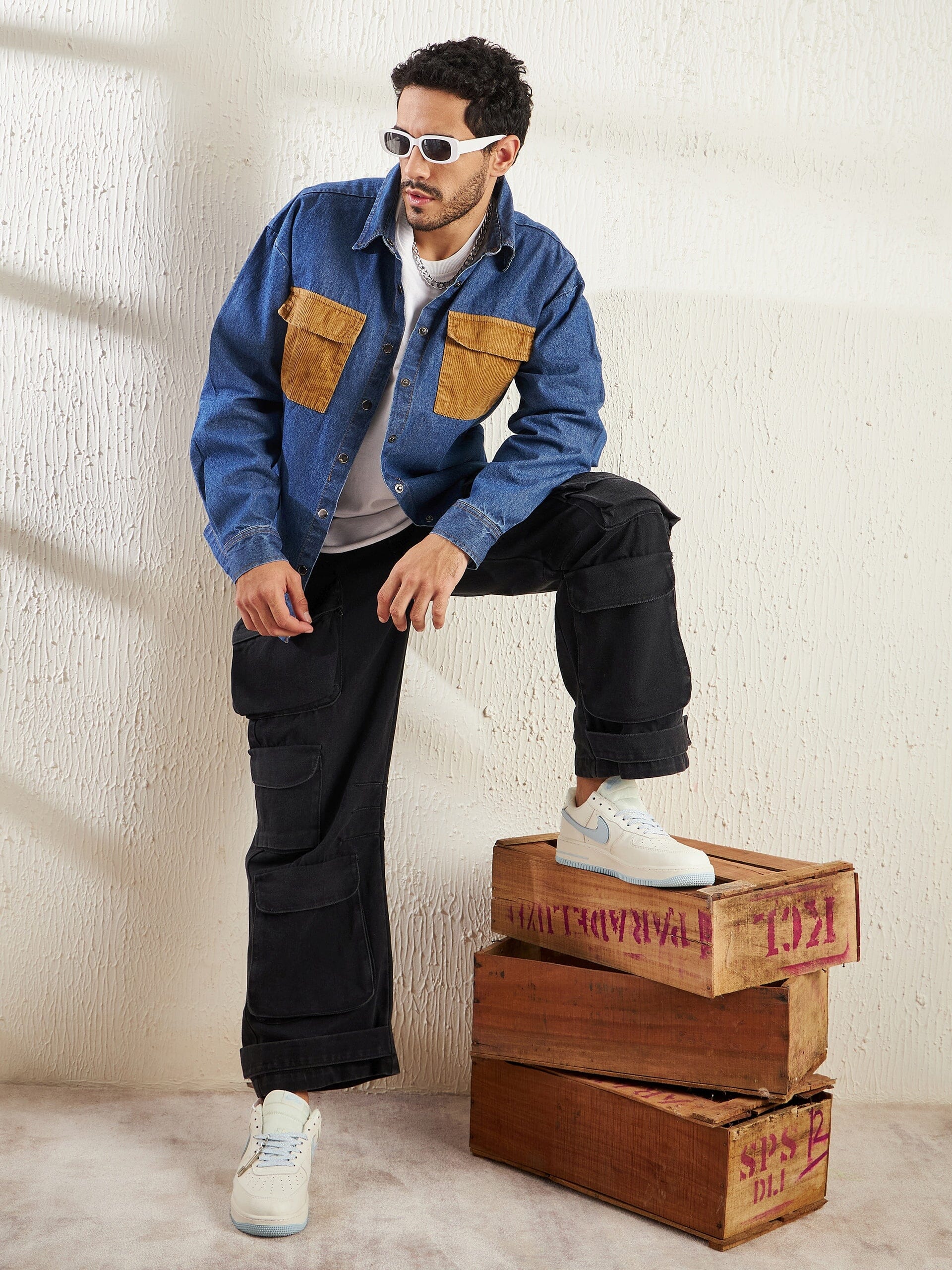 Denim overshirt - Coats | Jackets - CLOTHING - Man - | Lefties Oman