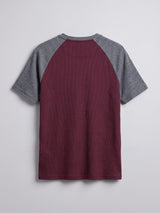 Grey And Maroon Ribbed Raglan Short Sleeve Henley Tshirt T-Shirts Fugazee 
