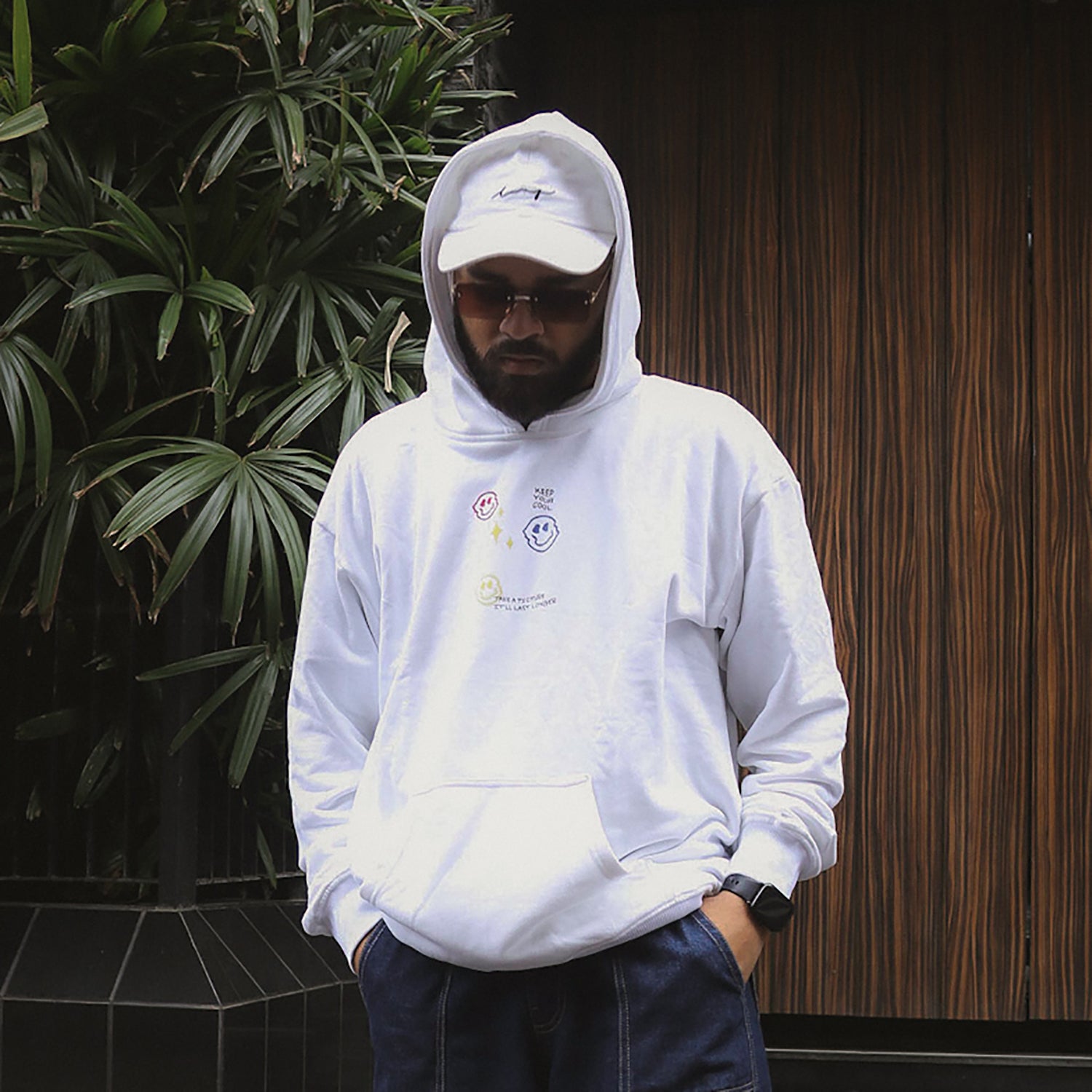 White hooded sweatshirts sale